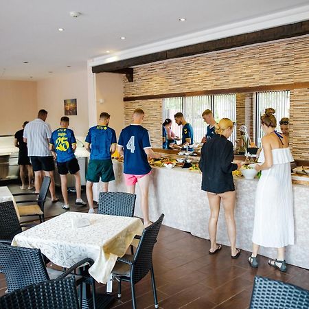 סאני ביץ' Biato Apartments מראה חיצוני תמונה