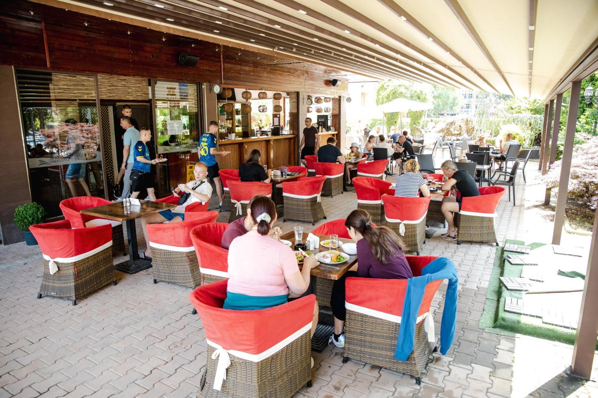 סאני ביץ' Biato Apartments מראה חיצוני תמונה