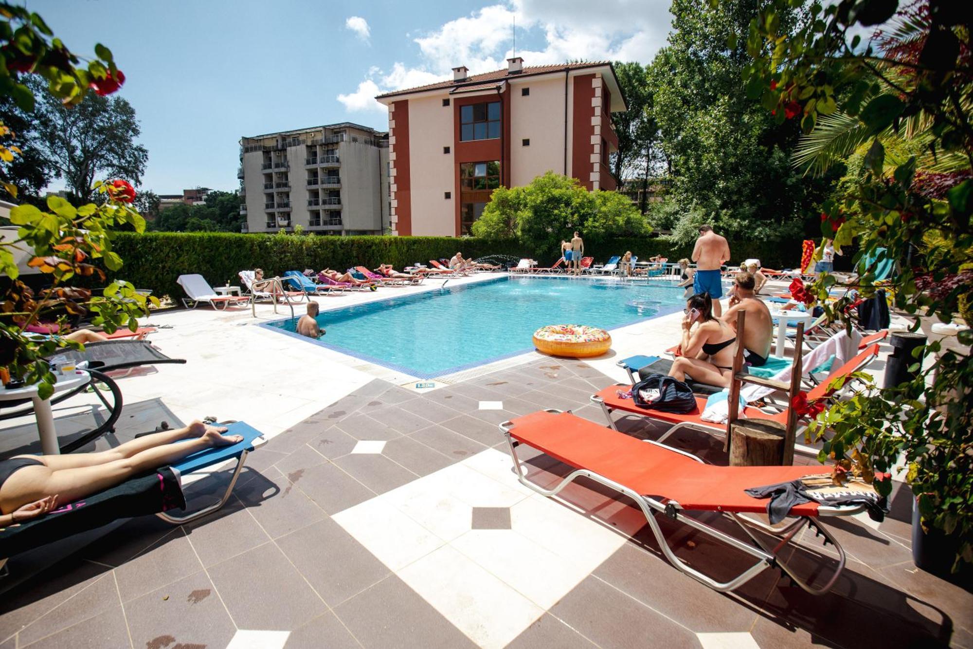 סאני ביץ' Biato Apartments מראה חיצוני תמונה