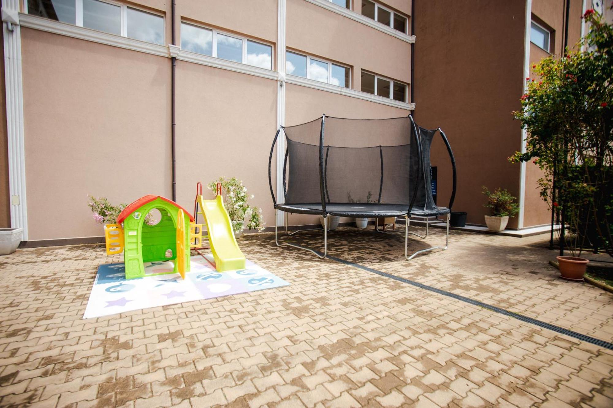 סאני ביץ' Biato Apartments מראה חיצוני תמונה
