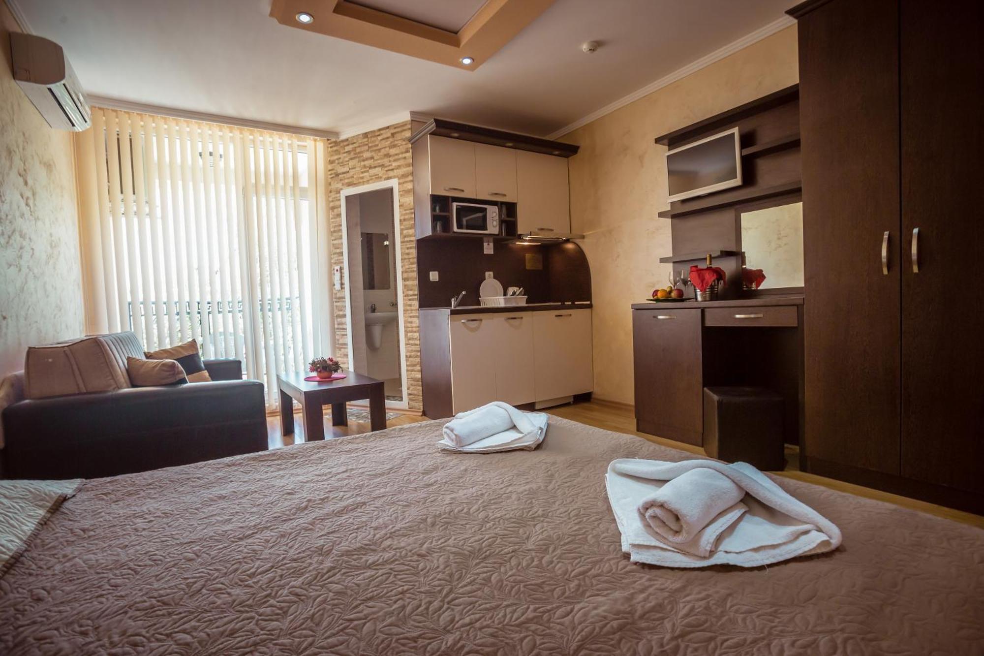 סאני ביץ' Biato Apartments מראה חיצוני תמונה