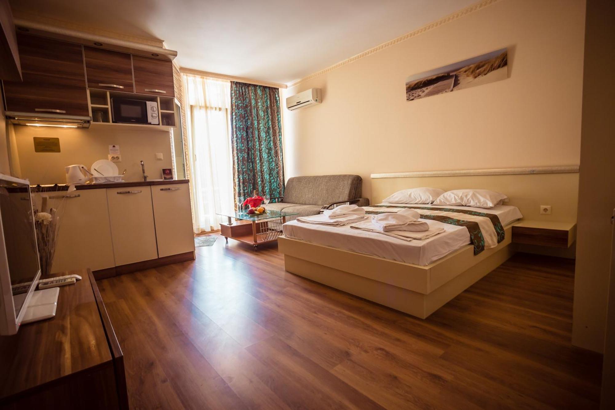 סאני ביץ' Biato Apartments מראה חיצוני תמונה