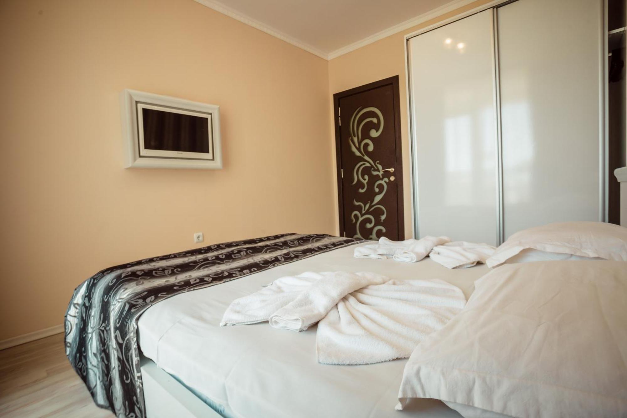 סאני ביץ' Biato Apartments מראה חיצוני תמונה