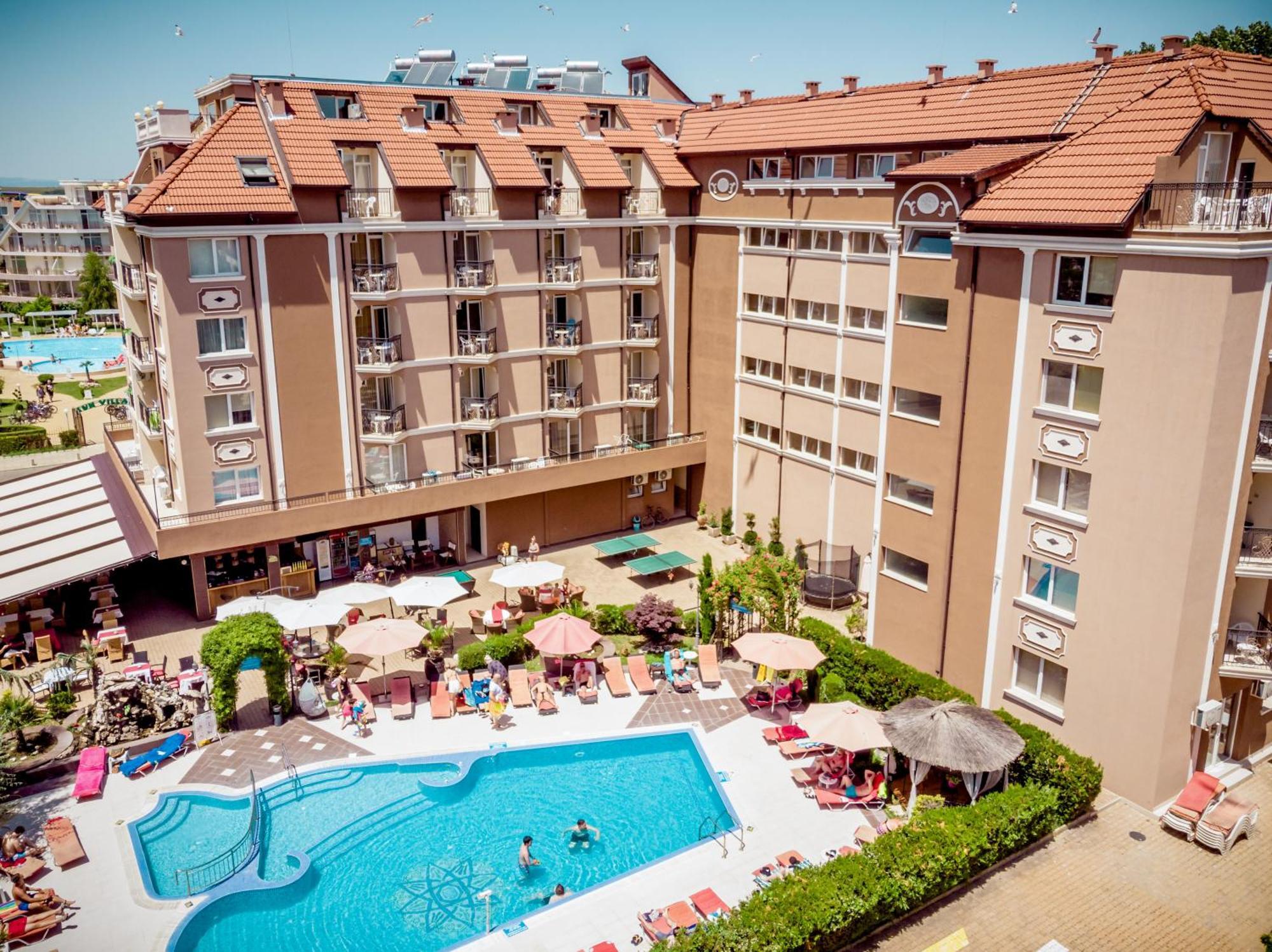 סאני ביץ' Biato Apartments מראה חיצוני תמונה